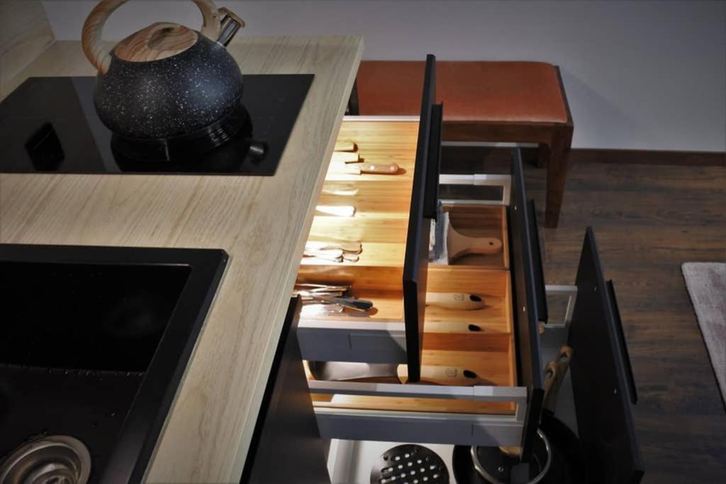 Boutique 109 - Old City, Luxury Apt. With A Garage Cracovie Extérieur photo
